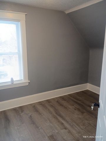 2806 Humboldt Avenue N, Minneapolis, MN 55411