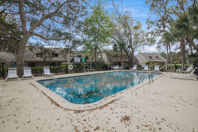 45 Queens Folly Rd Apt 737, Hilton Head Island, SC 29928