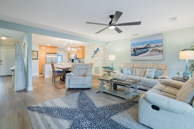 45 Queens Folly Rd Apt 737, Hilton Head Island, SC 29928