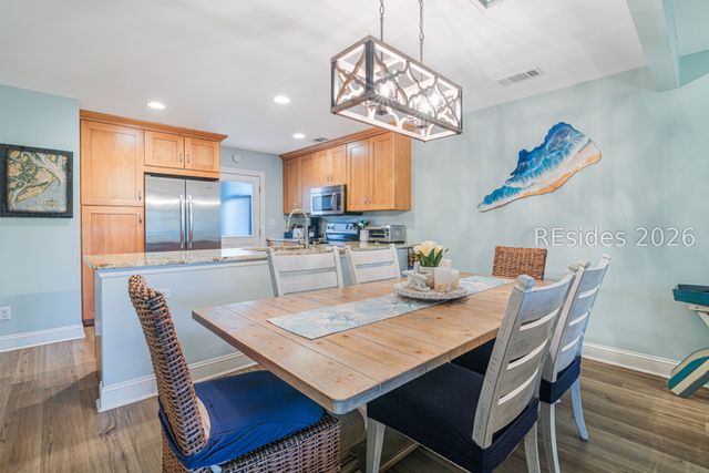 45 Queens Folly Rd Apt 737, Hilton Head Island, SC 29928