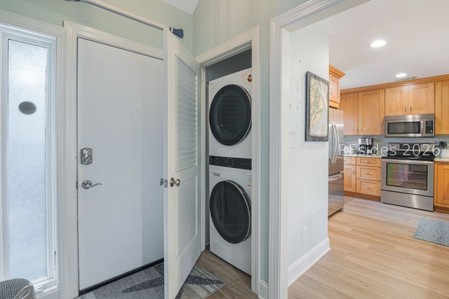 45 Queens Folly Rd Apt 737, Hilton Head Island, SC 29928