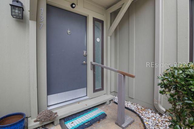 45 Queens Folly Rd Apt 737, Hilton Head Island, SC 29928