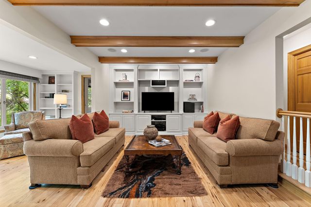 13040 132nd Street W, Apple Valley, MN 55124