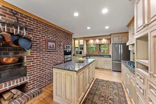 13040 132nd Street W, Apple Valley, MN 55124
