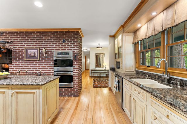 13040 132nd Street W, Apple Valley, MN 55124