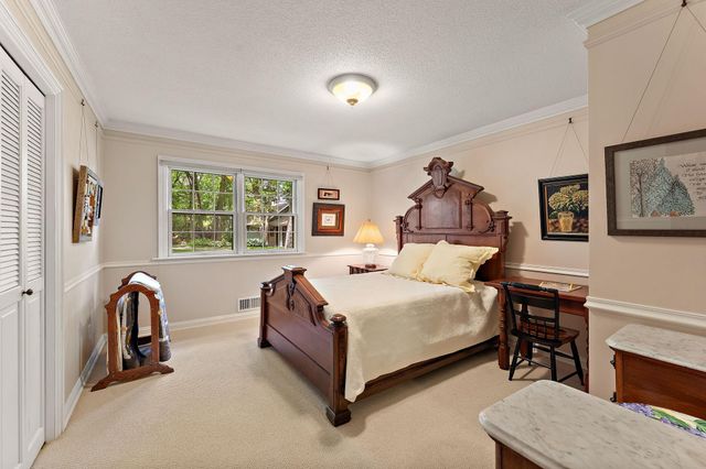 13040 132nd Street W, Apple Valley, MN 55124