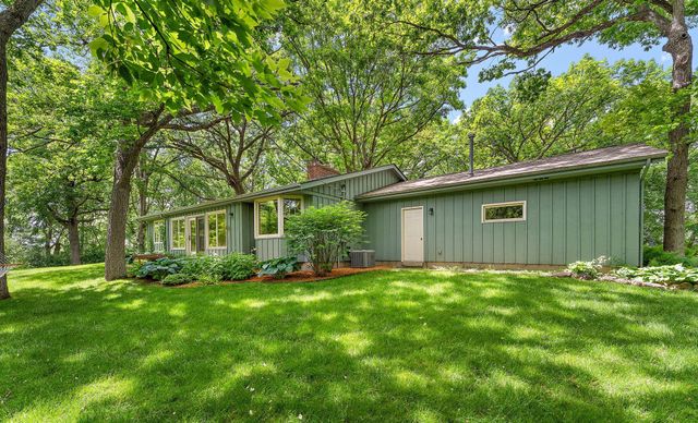 13040 132nd Street W, Apple Valley, MN 55124