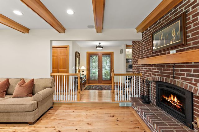 13040 132nd Street W, Apple Valley, MN 55124