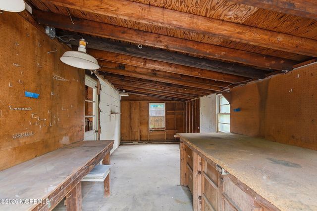 304 Central Boulevard, Bayville, NJ 08721