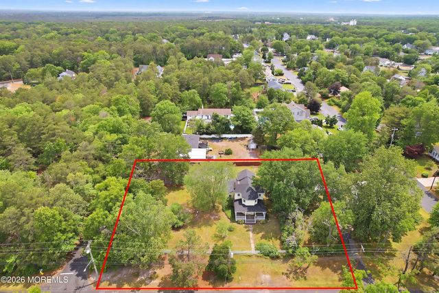 304 Central Boulevard, Bayville, NJ 08721