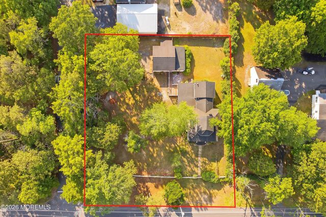 304 Central Boulevard, Bayville, NJ 08721
