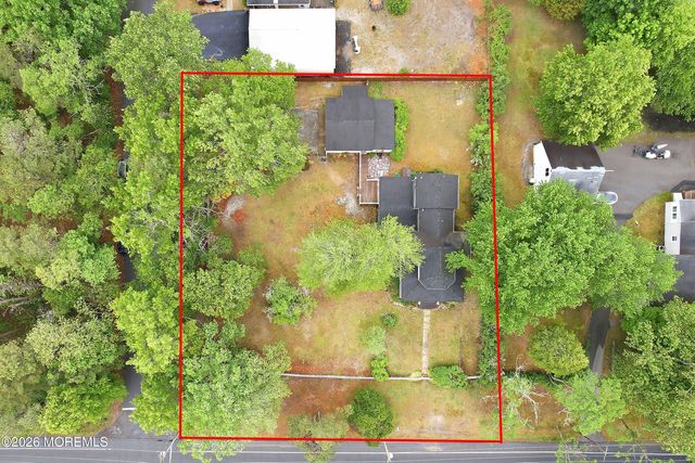 304 Central Boulevard, Bayville, NJ 08721