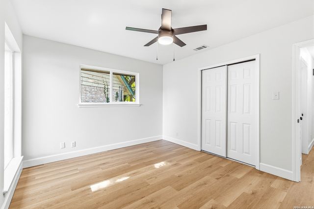 5902 FOREST CV, San Antonio, TX 78240