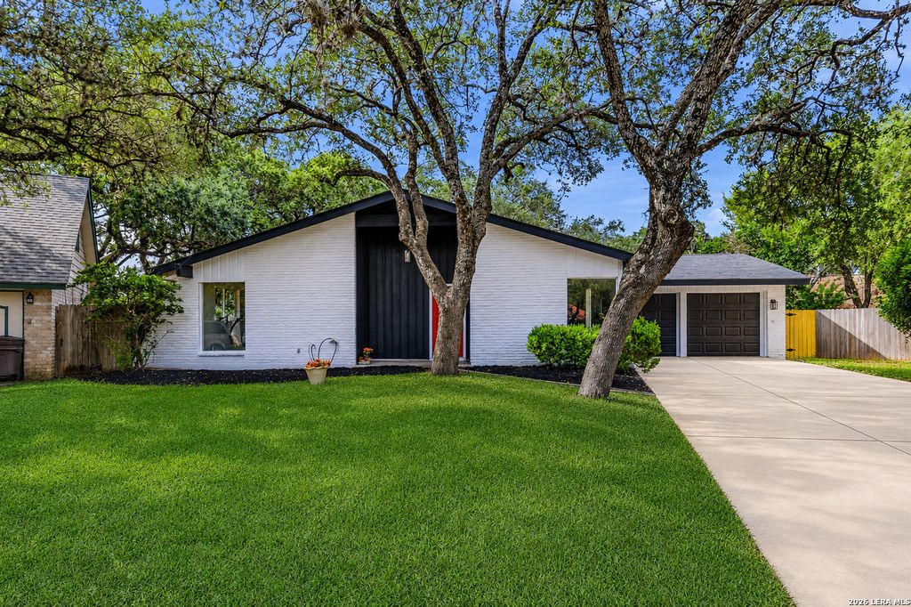 5902 FOREST CV, San Antonio, TX 78240