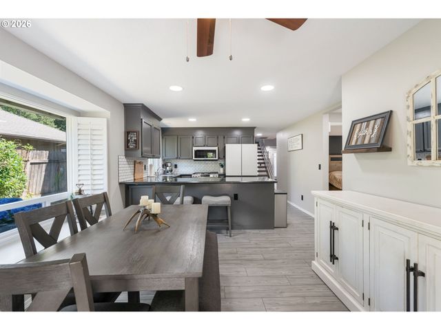 14877 Sw OREGON TRAIL Ln, Beaverton, OR 97006