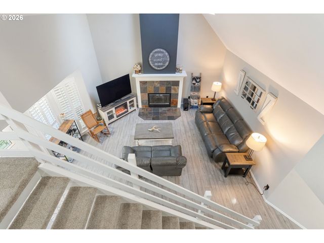 14877 Sw OREGON TRAIL Ln, Beaverton, OR 97006