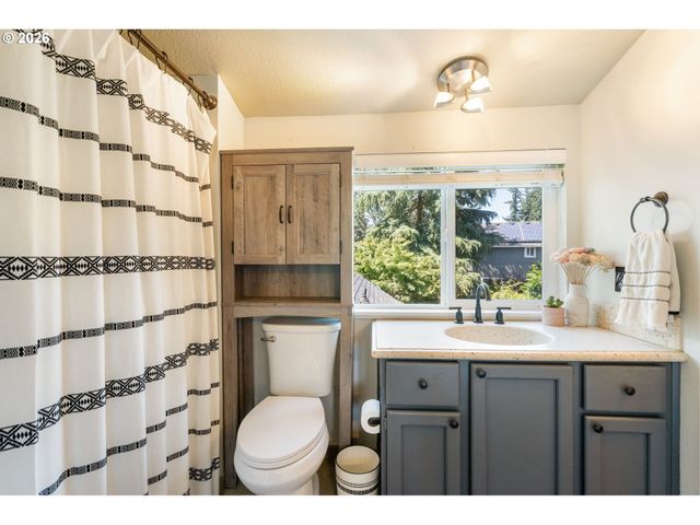 14877 Sw OREGON TRAIL Ln, Beaverton, OR 97006