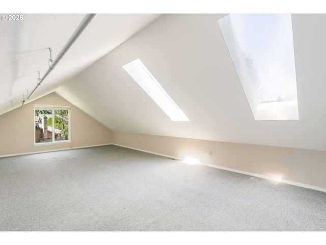 14877 Sw OREGON TRAIL Ln, Beaverton, OR 97006