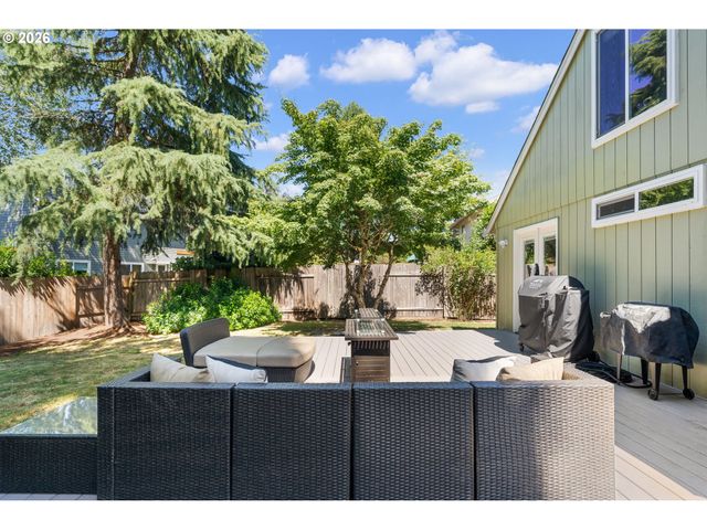 14877 Sw OREGON TRAIL Ln, Beaverton, OR 97006