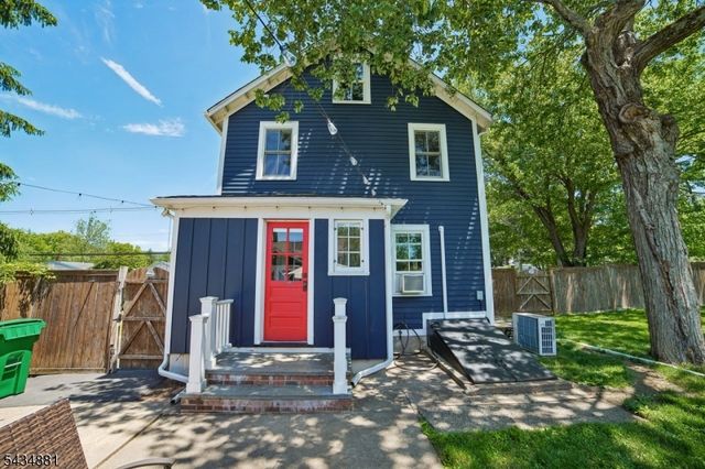 48 Mountain Ave, Mendham Boro, NJ 07945