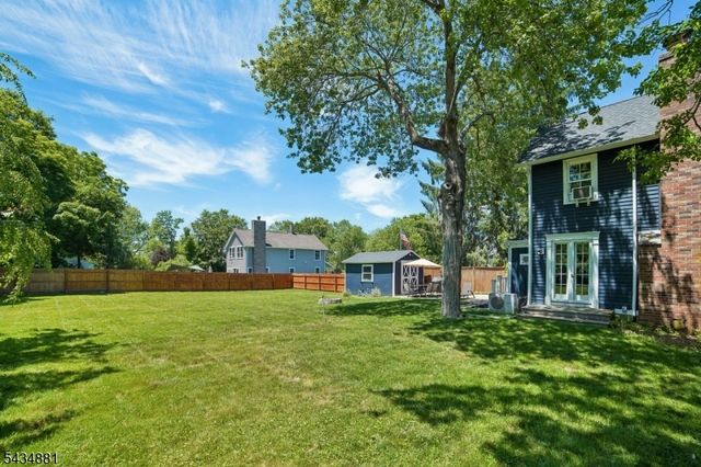 48 Mountain Ave, Mendham Boro, NJ 07945