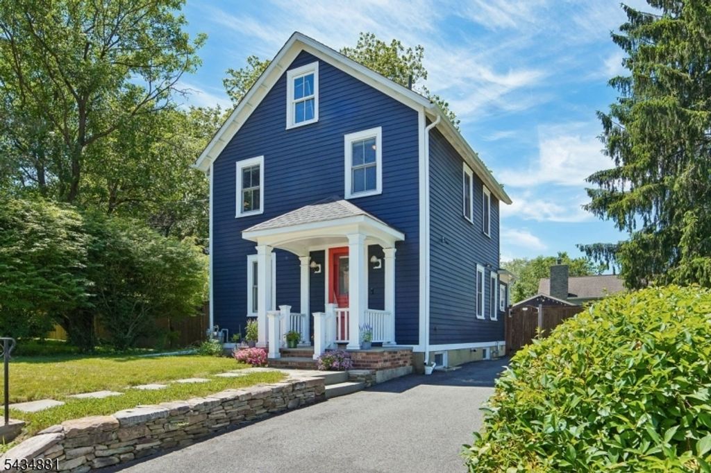 48 Mountain Ave, Mendham Boro, NJ 07945