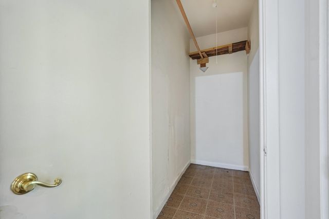 414 MONASTERY PL Rear, Union City, NJ 07087