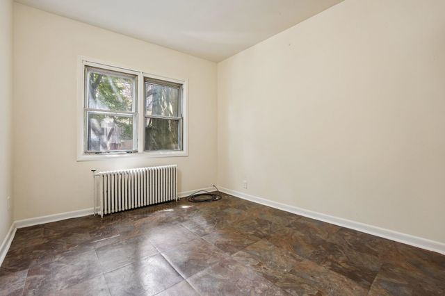 414 MONASTERY PL Rear, Union City, NJ 07087