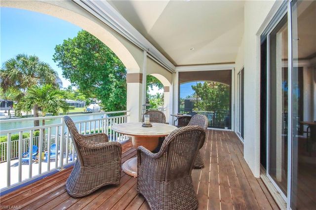 1066 Bailey RD, Sanibel, FL 33957