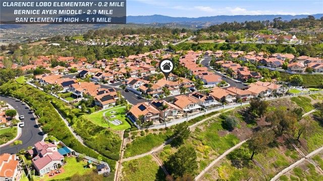 1504 Avenida De Nogales, San Clemente, CA 92673