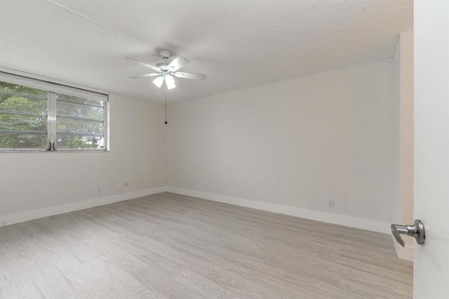 2551 Aragon Boulevard 406, Sunrise, FL 33322