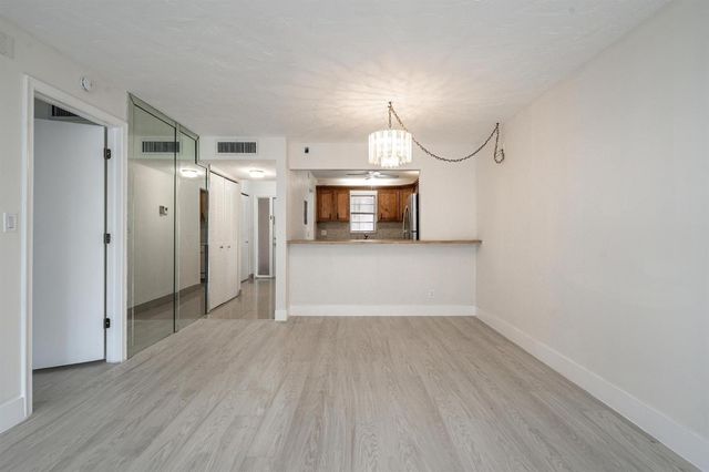 2551 Aragon Boulevard 406, Sunrise, FL 33322