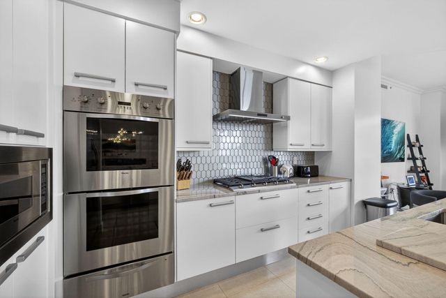 3800 N Ocean Drive 2050, Singer Island, FL 33404