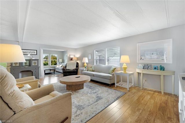 275 Boros DR, North Fort Myers, FL 33903