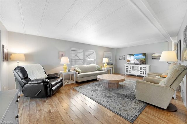 275 Boros DR, North Fort Myers, FL 33903