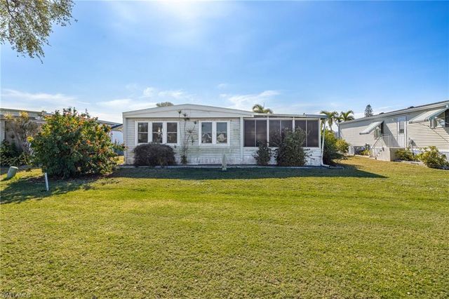 275 Boros DR, North Fort Myers, FL 33903