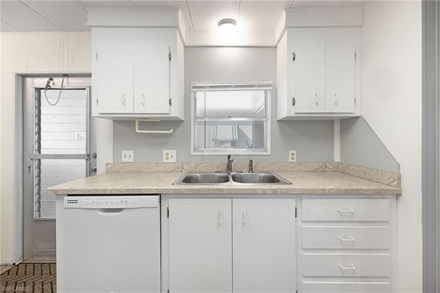 275 Boros DR, North Fort Myers, FL 33903