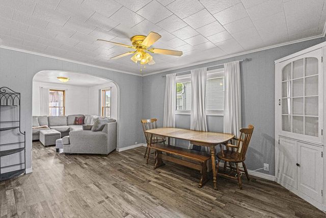 1054 TYLER AVENUE, Oshkosh, WI 54902