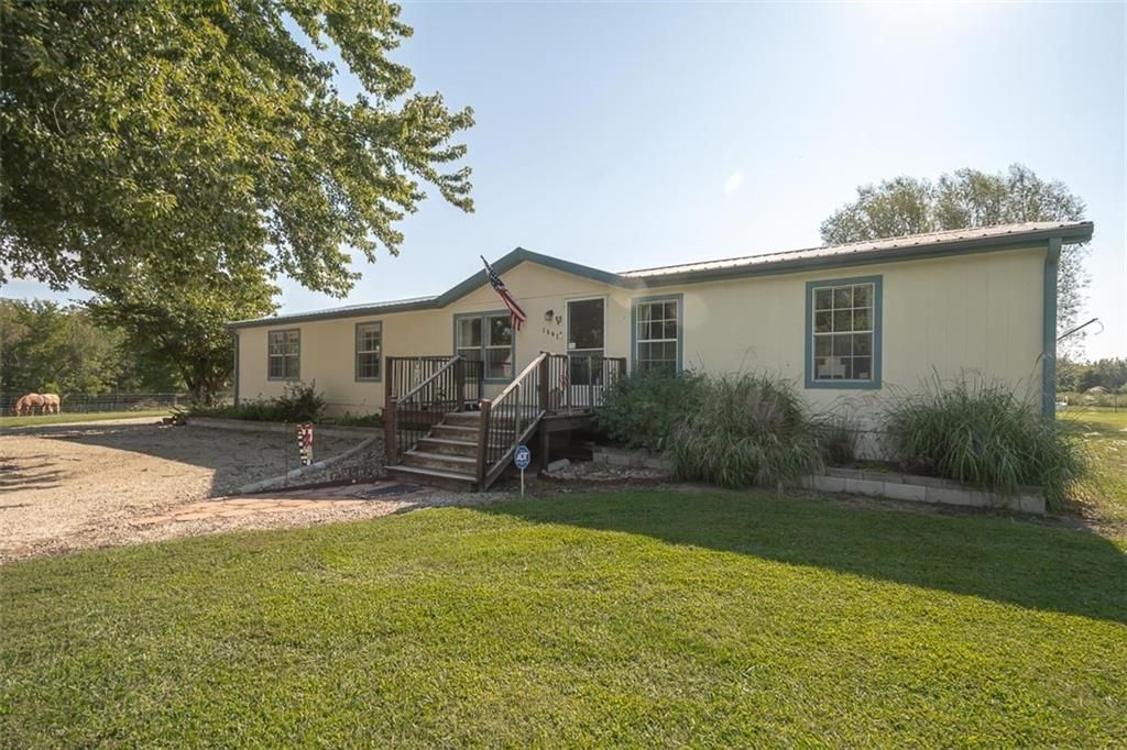 1591 Idaho Road, Williamsburg, KS 66095