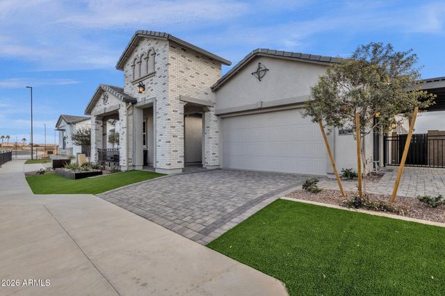 6910 S SPRINGS Place, Chandler, AZ 85249