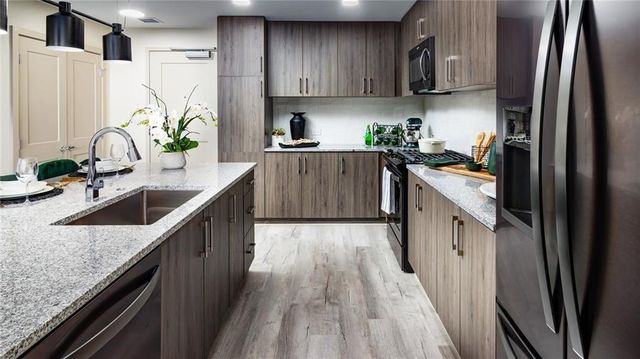 161 Peachtree Center NE Avenue 1x1, Atlanta, GA 30312