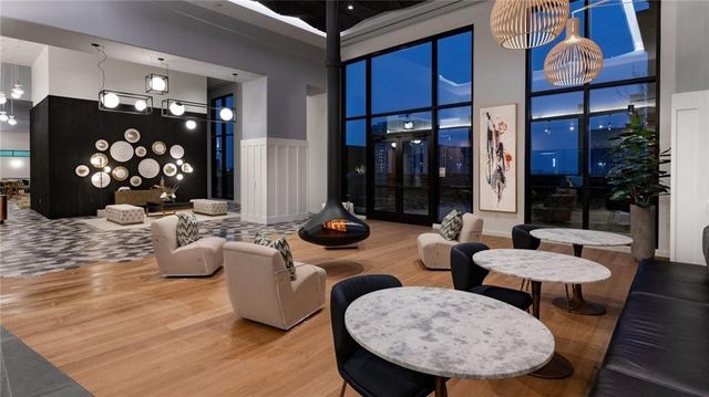 161 Peachtree Center NE Avenue 1x1, Atlanta, GA 30312