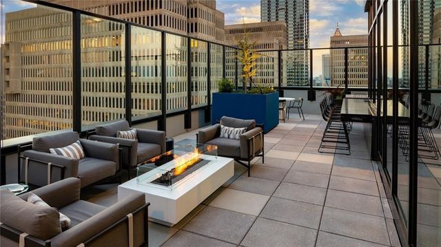 161 Peachtree Center NE Avenue 1x1, Atlanta, GA 30312