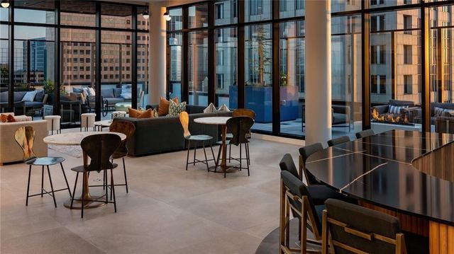 161 Peachtree Center NE Avenue 1x1, Atlanta, GA 30312