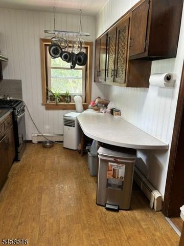 62 Walnut St, Wantage Twp., NJ 07461