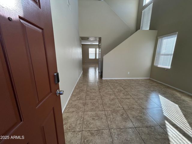 7715 S 25TH Avenue, Phoenix, AZ 85041