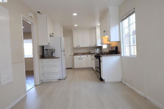 16829 Daryl Ave, San Lorenzo, CA 94580