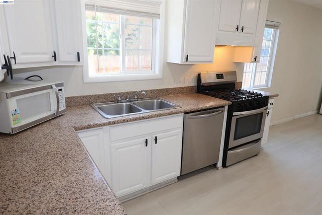 16829 Daryl Ave, San Lorenzo, CA 94580