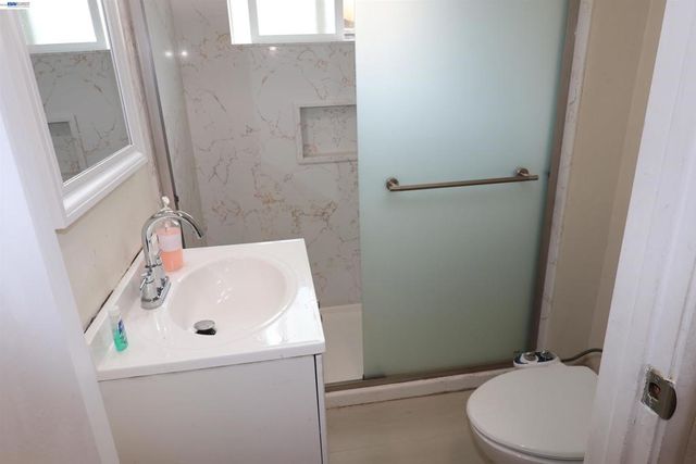 16829 Daryl Ave, San Lorenzo, CA 94580