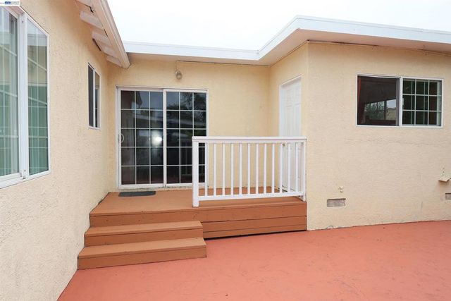 16829 Daryl Ave, San Lorenzo, CA 94580
